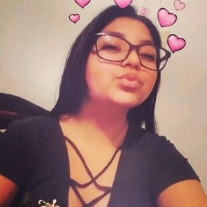 Meet your Posher, Ayanna